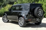 2026 Land Rover Defender - Preview 11