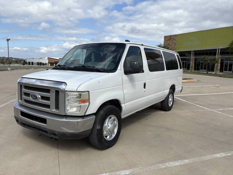 2014 Ford E-Series - Image 1