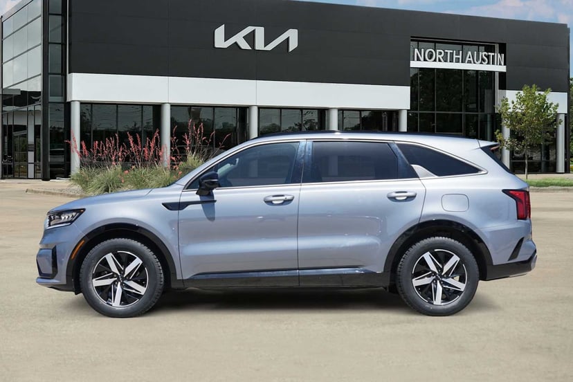 2022 Kia Sorento - Image 2