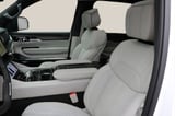 2026 Jeep Grand Wagoneer - Preview 13