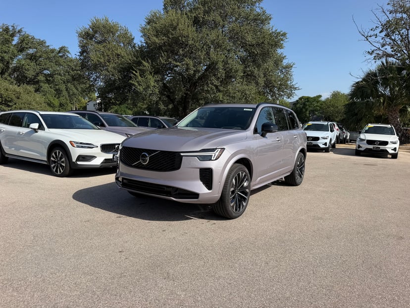 2027 Volvo XC90 - Image 1