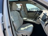 2025 Volvo XC90 - Preview 9