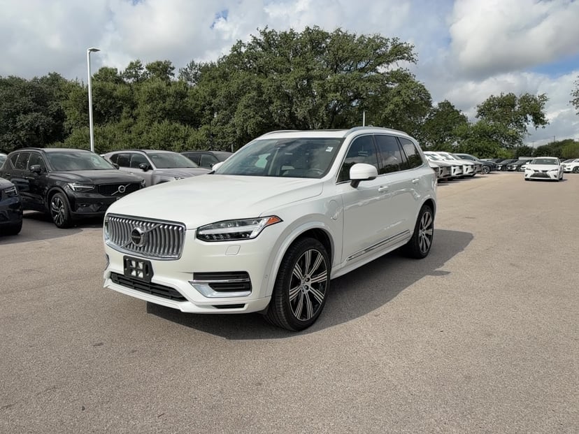 2024 Volvo XC90 - Image 1