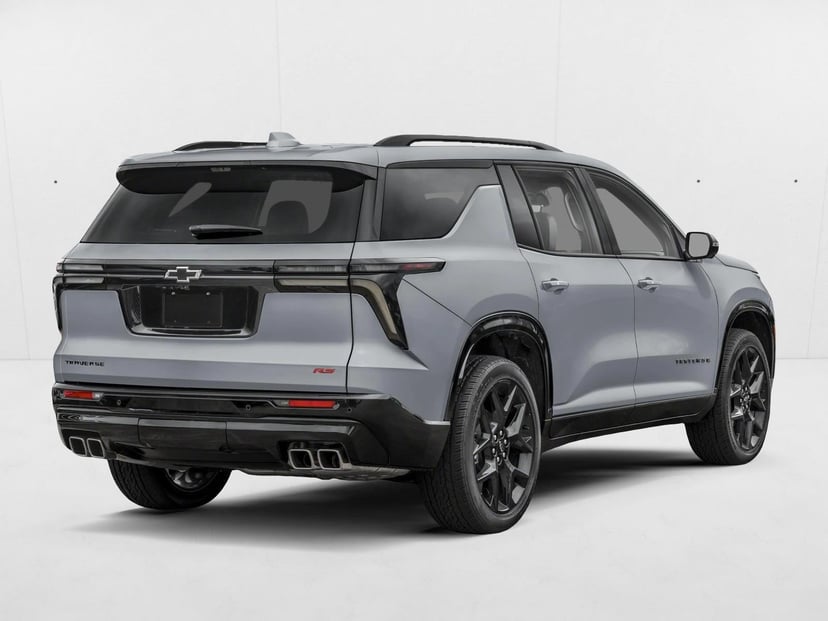 2026 Chevrolet Traverse - Image 2