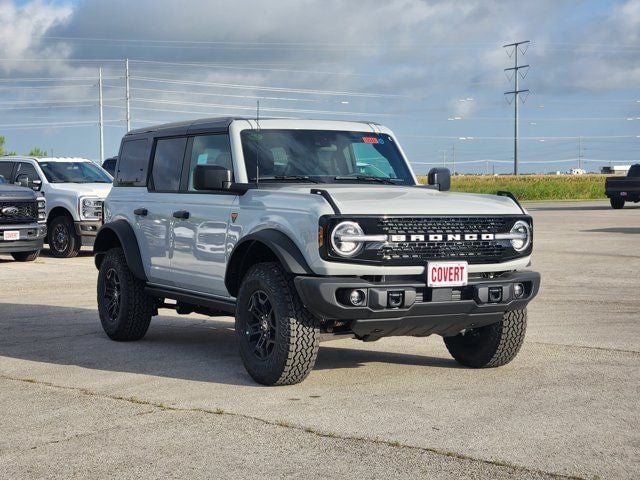 2026 Ford Bronco - Image 2