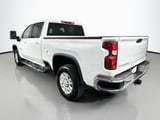 2023 Chevrolet Silverado - Preview 7
