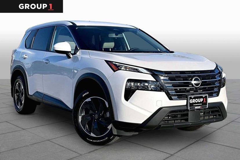 2025 Nissan Rogue - Image 1