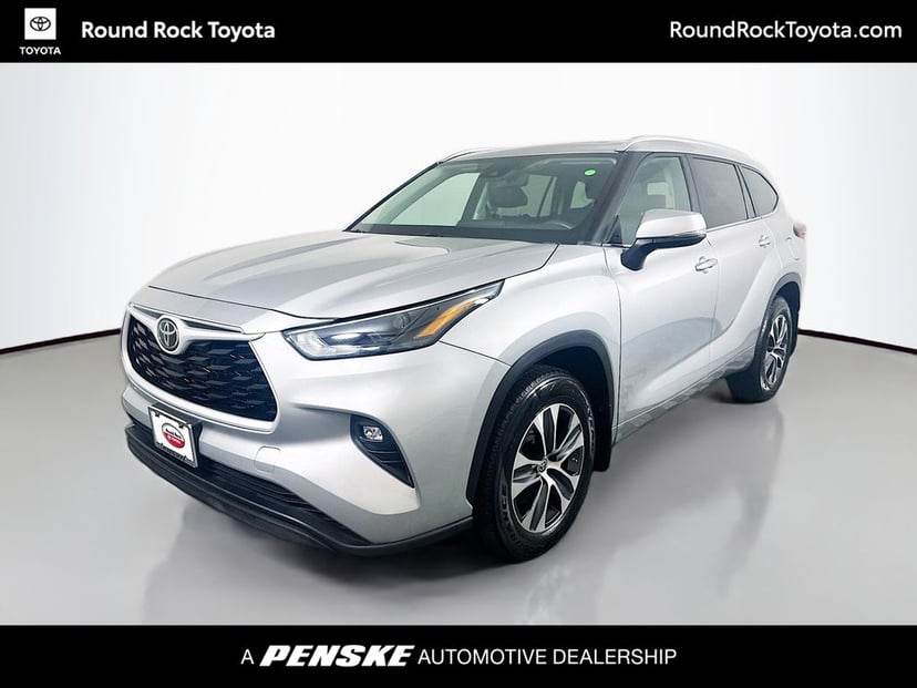 2024 Toyota Highlander - Image 1
