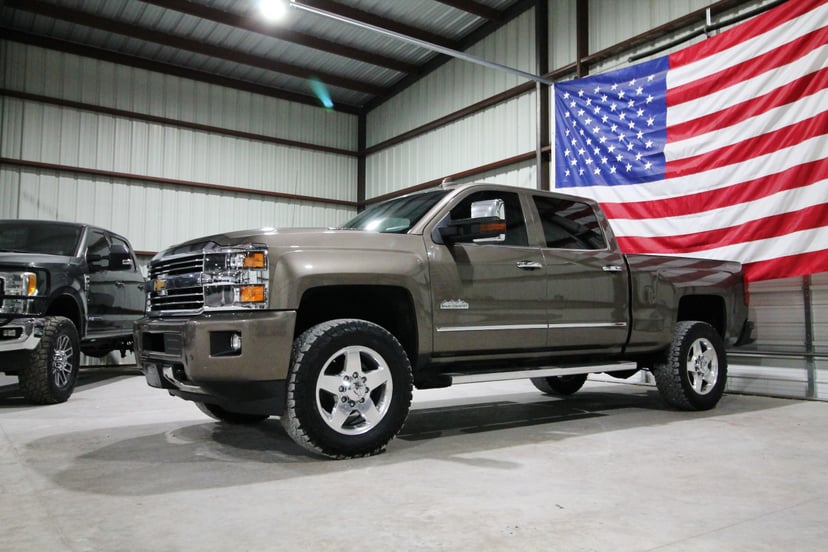2015 Chevrolet Silverado - Image 1