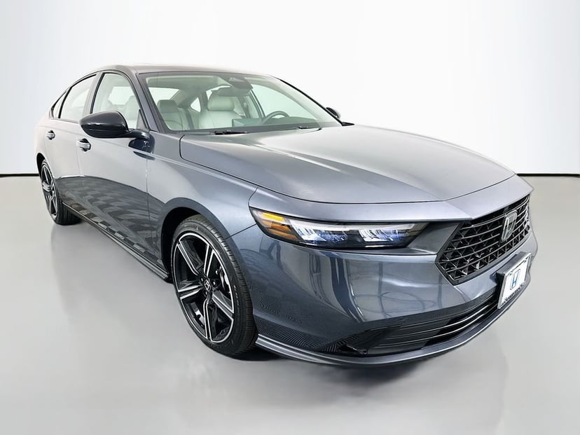 2026 Honda Accord - Image 2