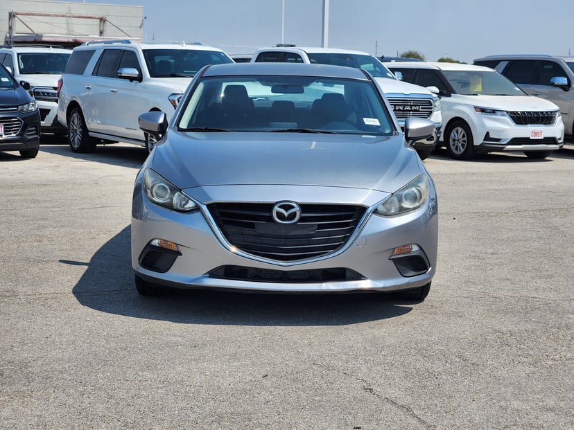2016 Mazda Mazda3 - Image 3