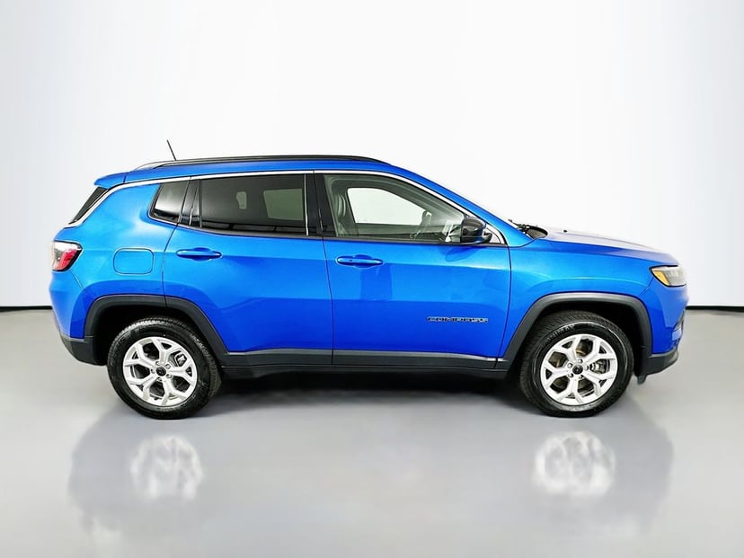 2025 Jeep Compass - Image 1