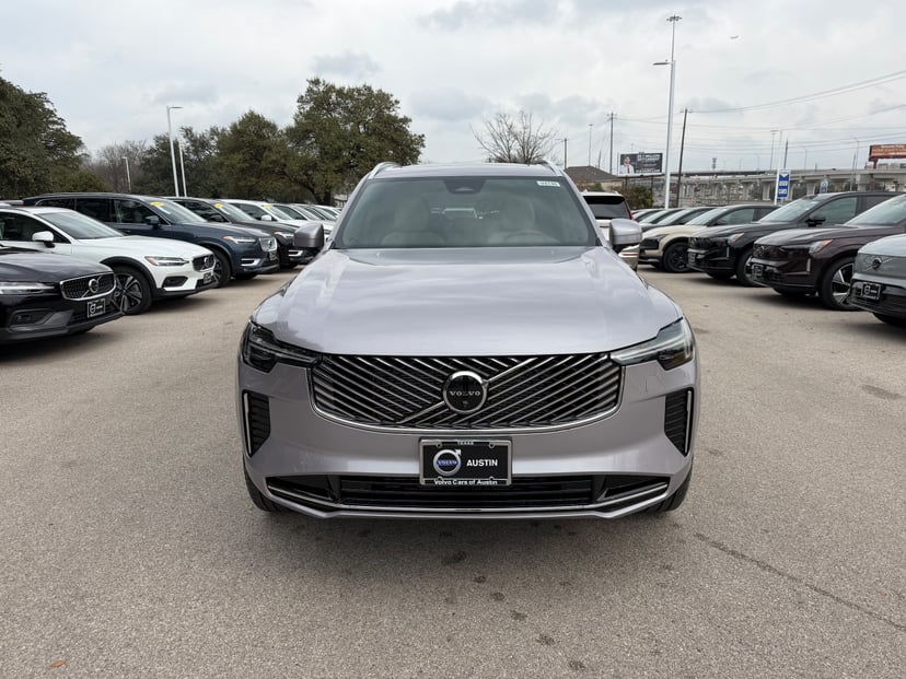 2026 Volvo XC90 - Image 2