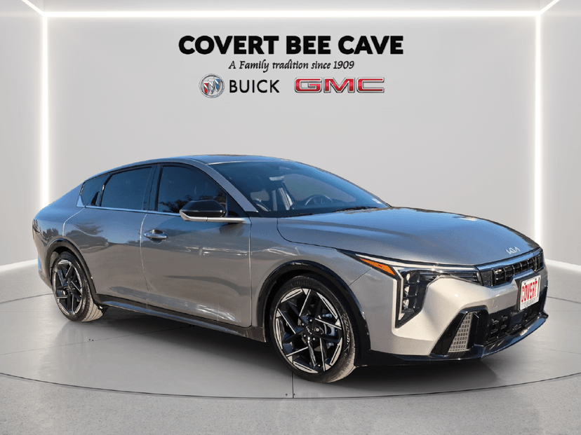 2025 Kia K4 - Image 1