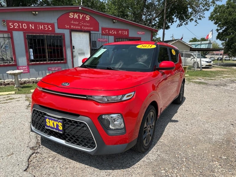 2021 Kia Soul - Image 1