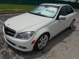 2011 Mercedes-Benz C-Class - Preview 3