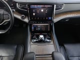 2023 Jeep Grand Wagoneer L - Preview 3