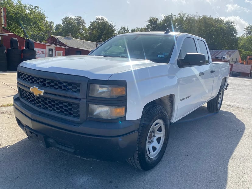 2015 Chevrolet Silverado 1500 - Image 1