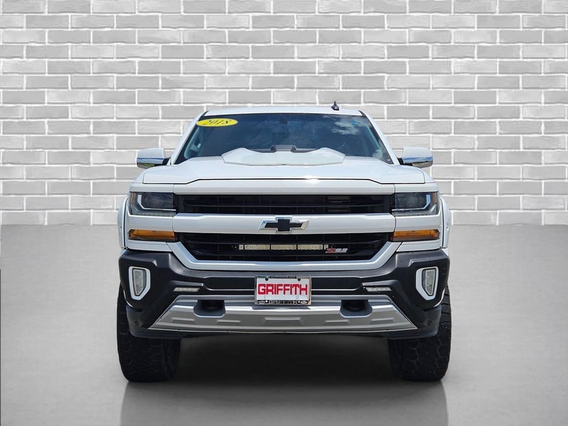 2018 Chevrolet Silverado 1500 - Image 3