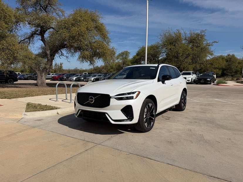 2026 Volvo XC60 - Image 1