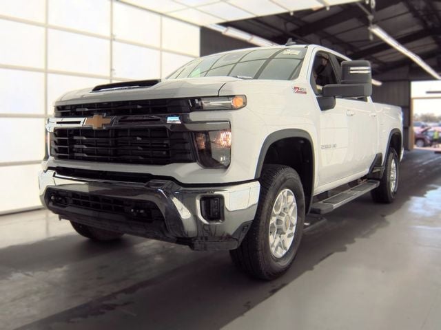 2025 Chevrolet Silverado - Image 1