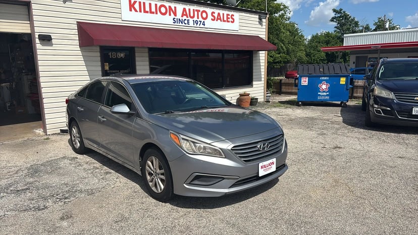 2016 Hyundai Sonata - Image 1