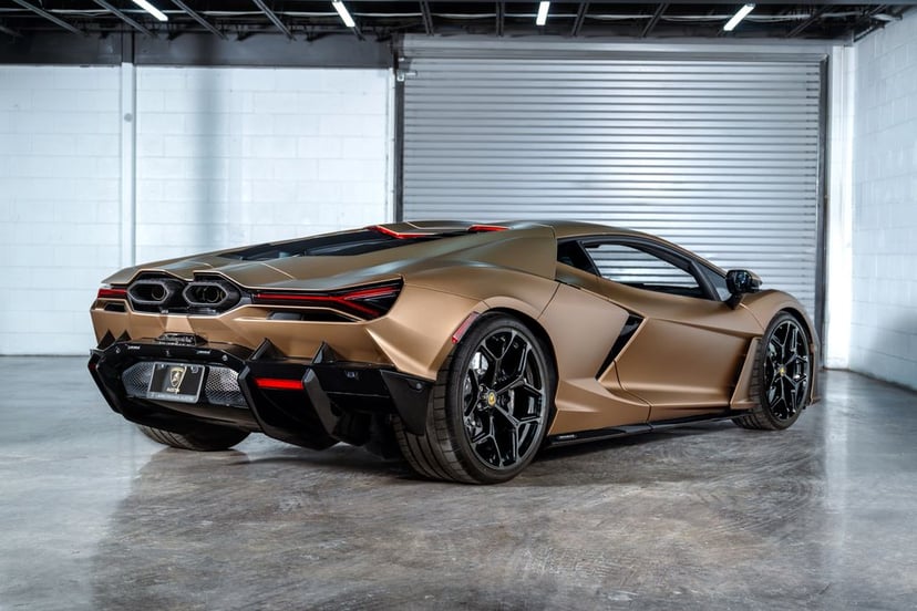 2024 Lamborghini Revuelto - Image 2