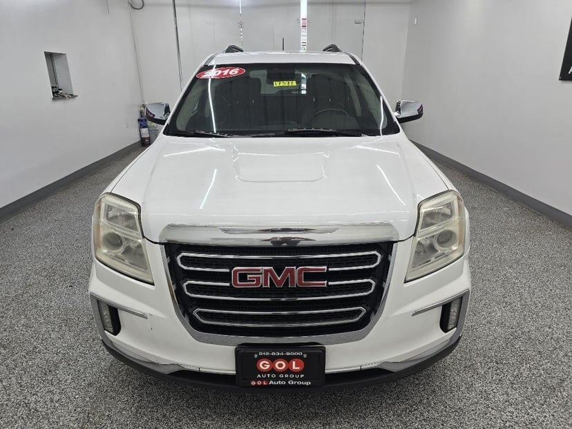 2016 GMC Terrain - Image 3