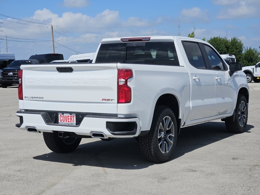 2026 Chevrolet Silverado 1500 - Image 3