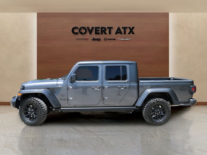 2023 Jeep Gladiator - Image 2