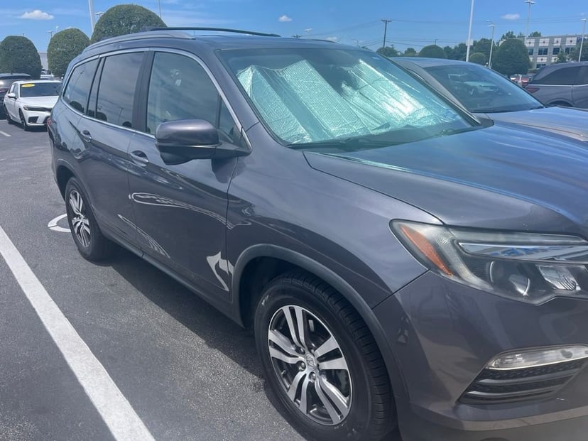2016 Honda Pilot - Image 2