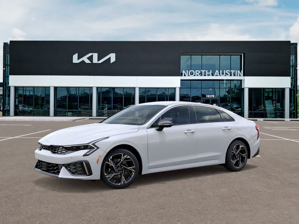 2026 Kia K5 - Image 2