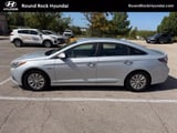 2017 Hyundai Sonata Hybrid - Preview 2