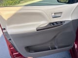 2017 Toyota Sienna - Preview 11