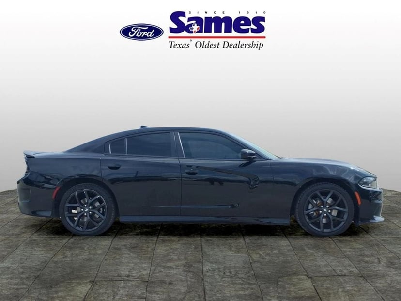 2022 Dodge Charger - Image 2
