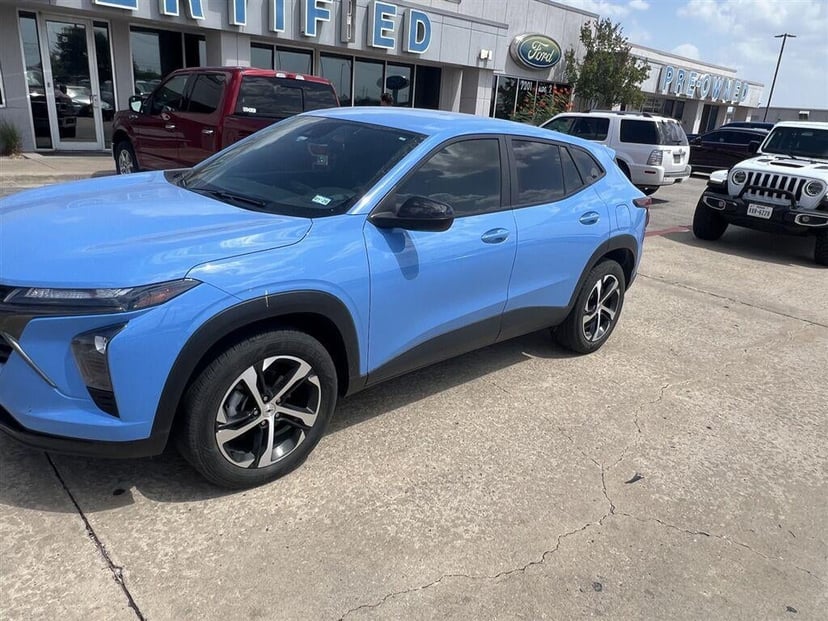 2024 Chevrolet Trax - Image 3