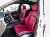 2026 Porsche Macan - Preview 5