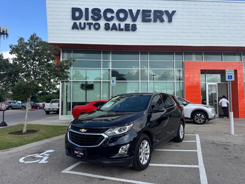 2020 Chevrolet Equinox - Image 1