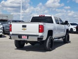 2019 Chevrolet Silverado - Preview 7
