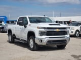 2024 Chevrolet Silverado - Preview 3