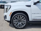 2026 GMC Yukon XL - Preview 9