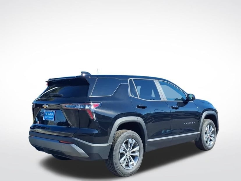 2027 Chevrolet Equinox - Image 3