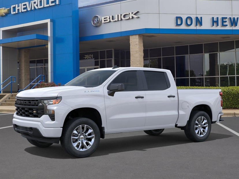 2026 Chevrolet Silverado 1500 - Image 3