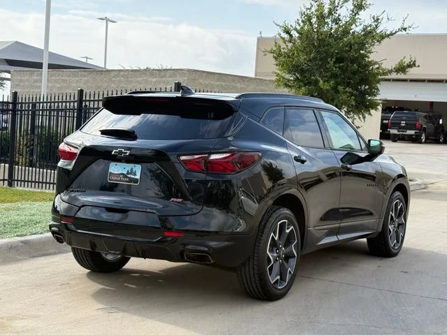 2020 Chevrolet Blazer - Image 3