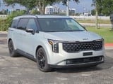 2027 Kia Carnival - Preview 3