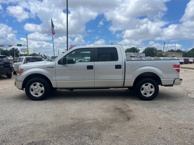 2013 Ford F-150 - Image 2