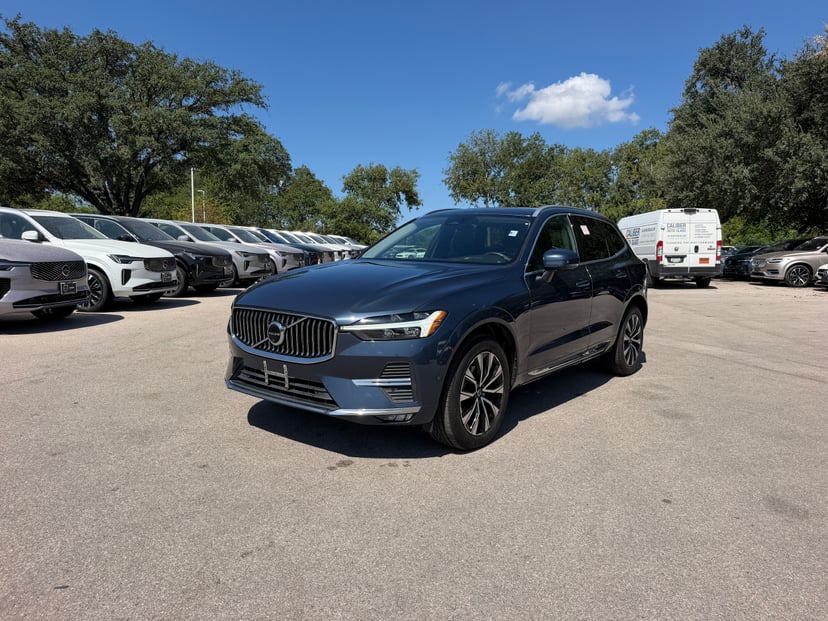 2023 Volvo XC60 - Image 1