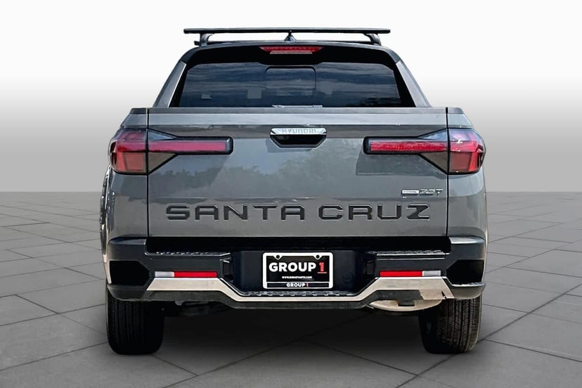 2024 Hyundai Santa Cruz - Image 2