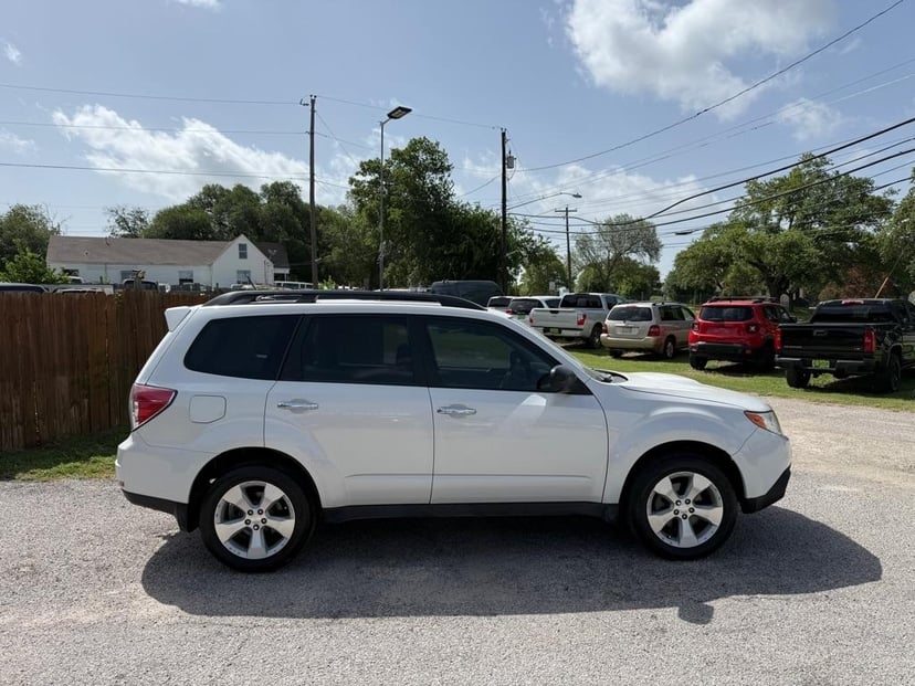 2011 Subaru Forester - Image 1