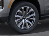 2026 Chevrolet Suburban - Preview 9